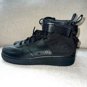 Utah utility FTWR Air Force 1 triple black brand new size 11.5